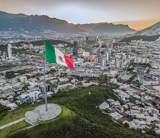 Mirador asta Bandera