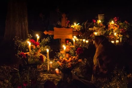 Costumbre de dia de muertos en Puebla