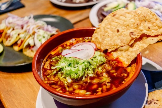pozole rojo mexicano